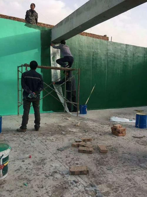 南宁针对老旧车间地面普遍存在的起砂、裂缝问题